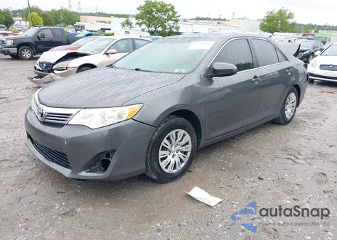 2014 Toyota Camry L z USA, uszkodzony, nr VIN 4T4BF1FK7ER340317